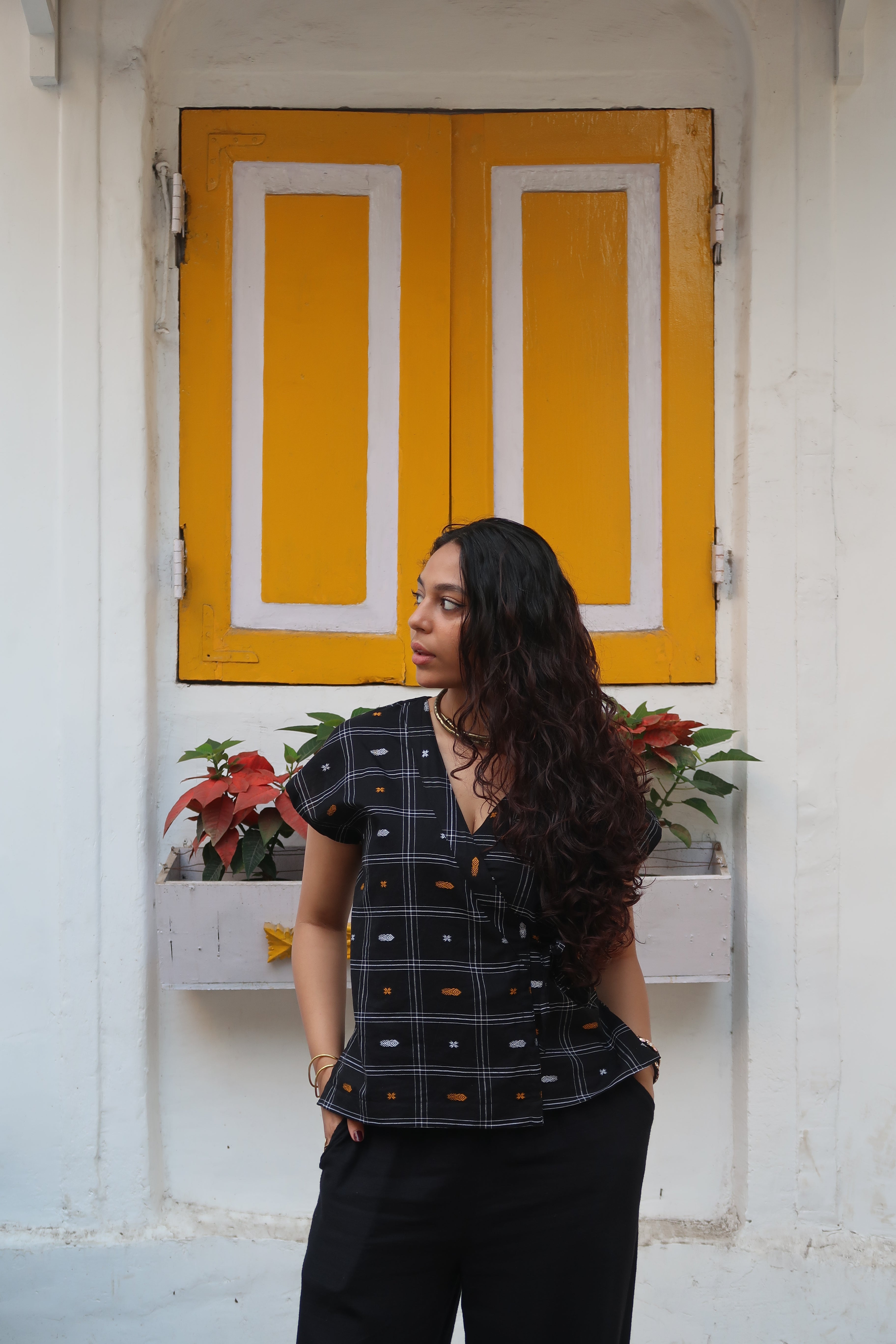 Black Fishie Angarkha