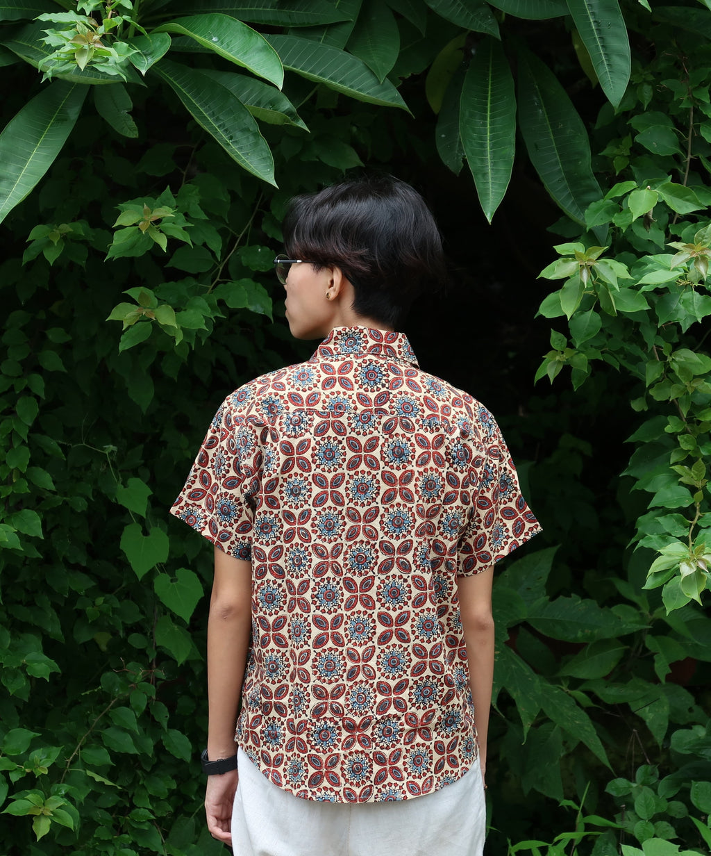 Kharekh Ladu Regular Collar Shirt